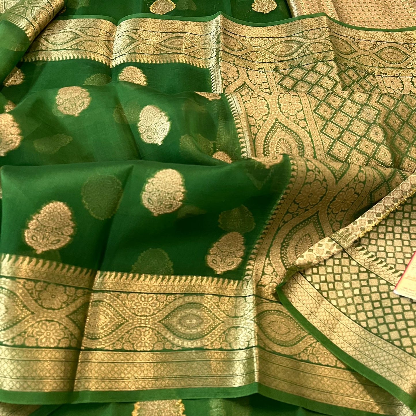 Banarasi Semi Kora Organza Silk Saree With Blouse