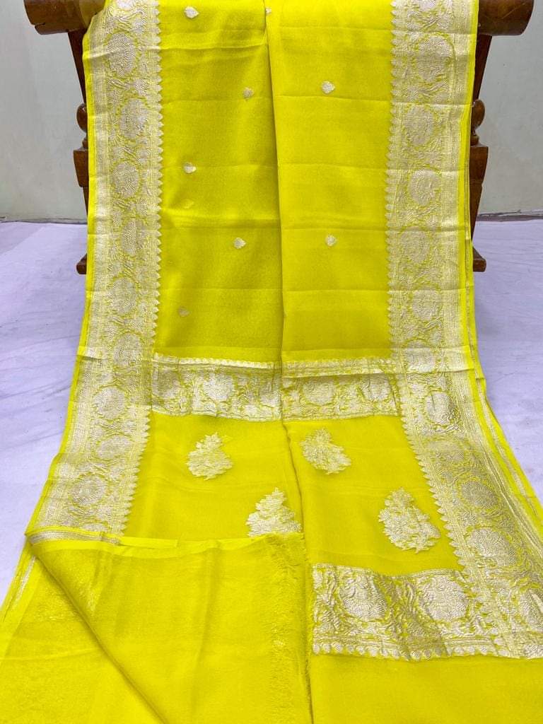 Pure Handloom Khaddi Chiffon Georgette Saree With Silver Zari Weaving Blouse  ( length- 6.3 meter )