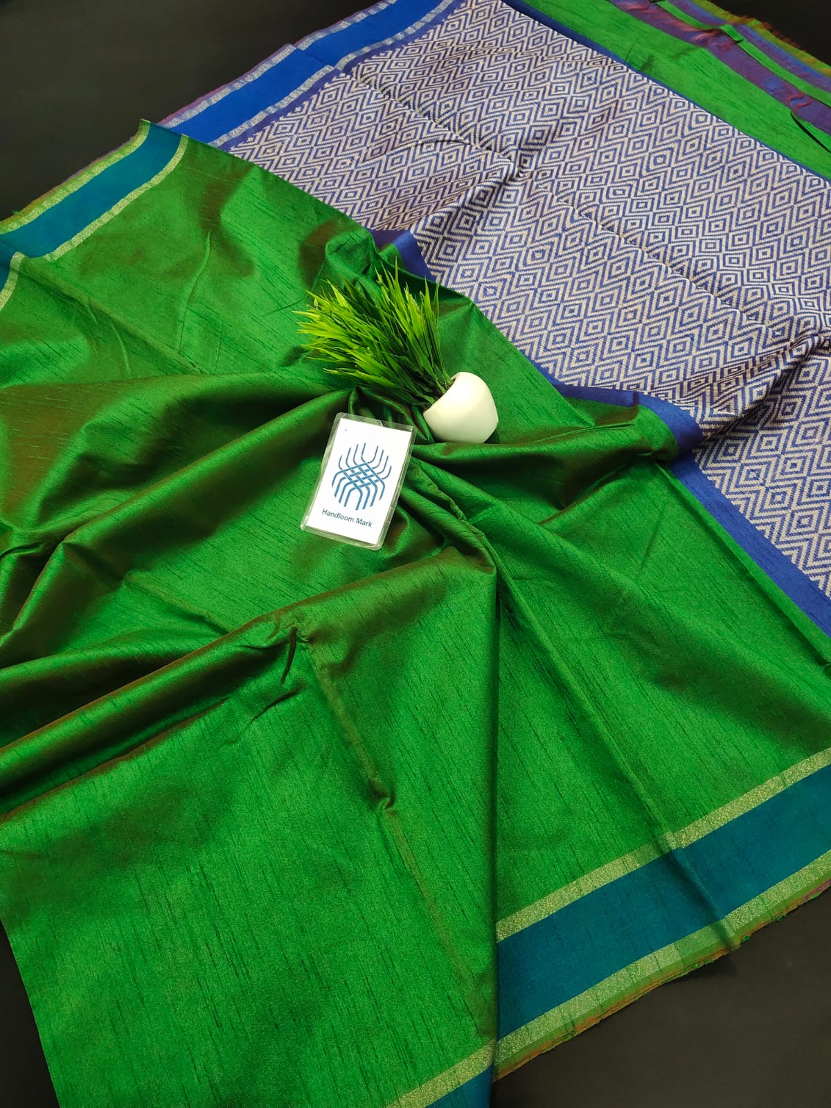 Handloom Raw Silk Design Saree With Contrast Blouse