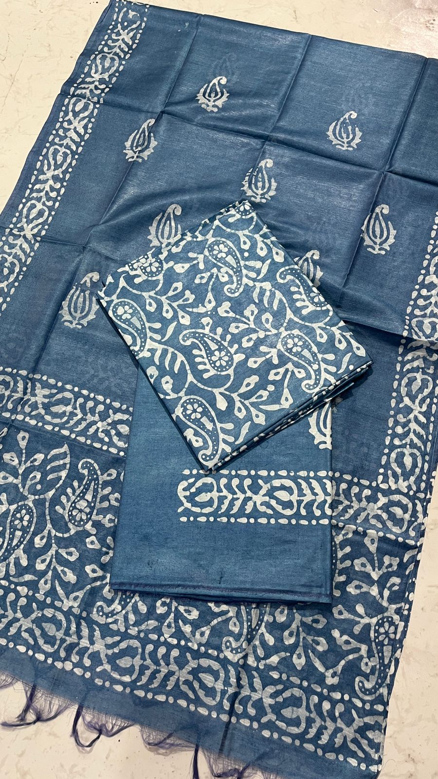 Katan Silk Batik Printed Unstitched Suit With Dupatta