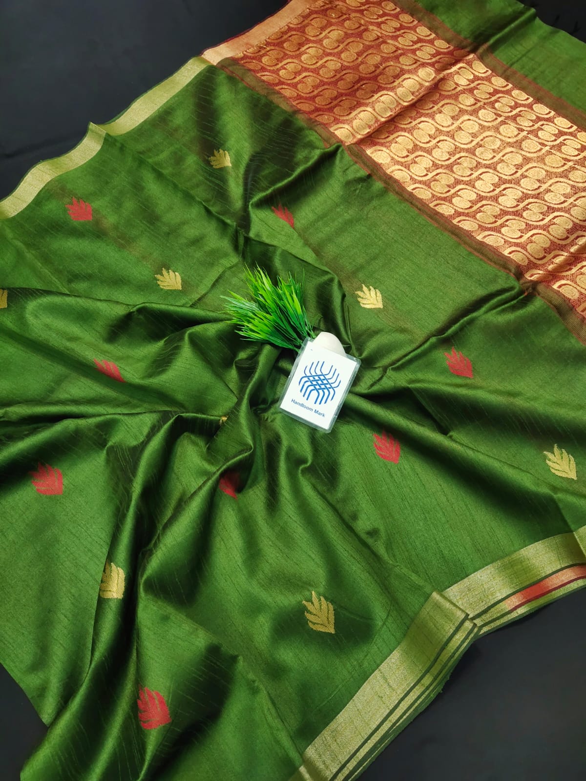 Handloom Raw Silk Design Saree With Contrast Blouse